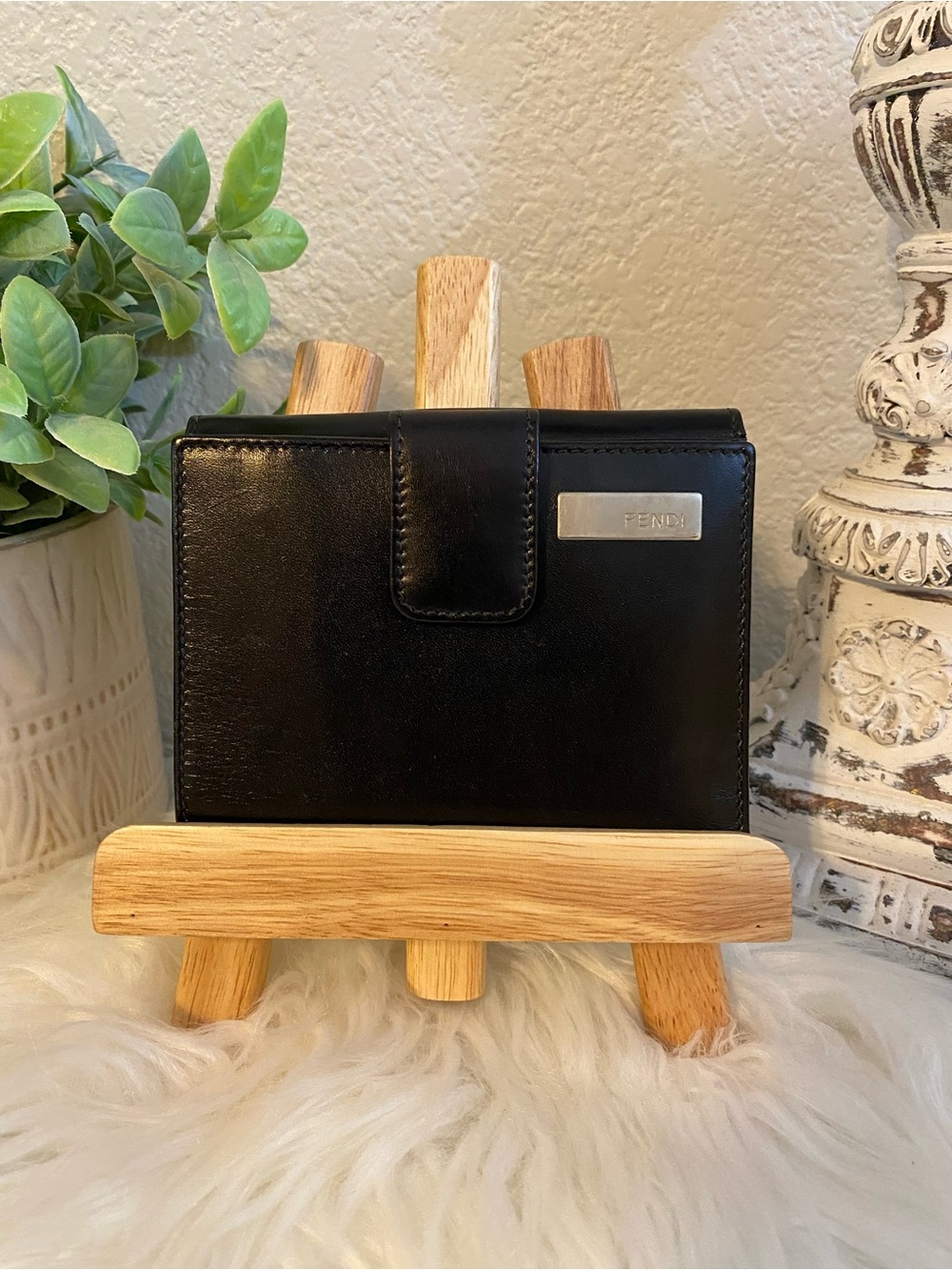 Fendi Black Leather Bi-Fold Wallet with Metal Logo Plate - Unisex